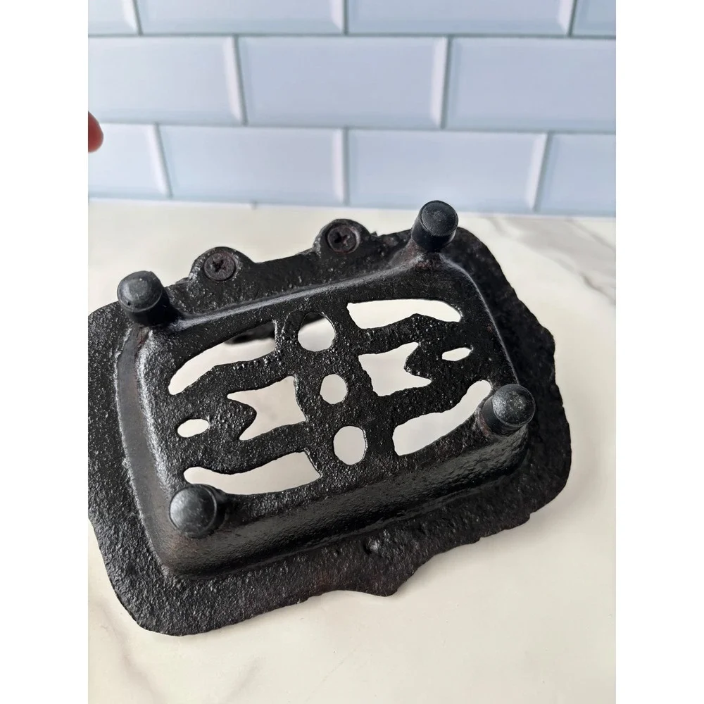 Cast‎ Iron Soap Dish Fleur De Lis Scrollwork Black Metal Footed Holder
